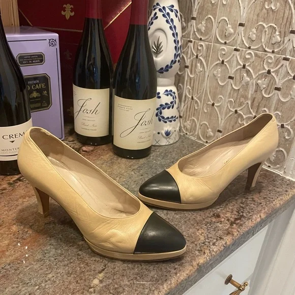 Chanel nude black cap toe classic pump platform heel 36.5 - Picture 3 of 16